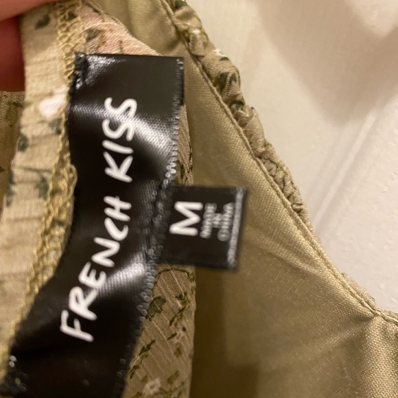 Light Green Floral Dress - Picture 4 of 5